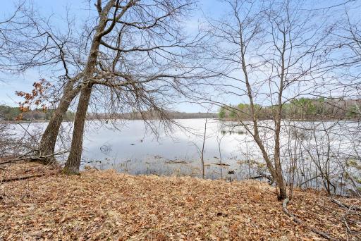 16-web-or-mls-3320 68th St-109.jpg