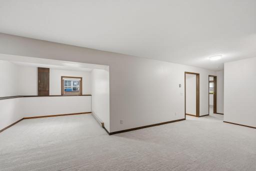 9346 Wellington Lane N, Maple Grove, MN 55369