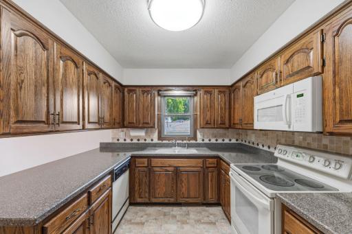 9346 Wellington Lane N, Maple Grove, MN 55369