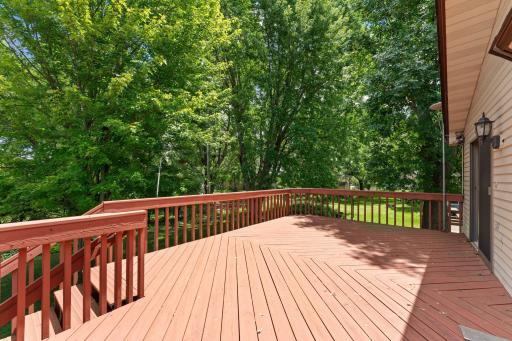 9346 Wellington Lane N, Maple Grove, MN 55369