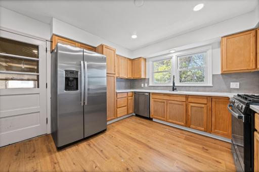2134 Garnet Drive, Saint Paul, MN 55122