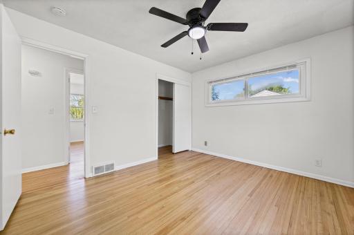 2134 Garnet Drive, Saint Paul, MN 55122