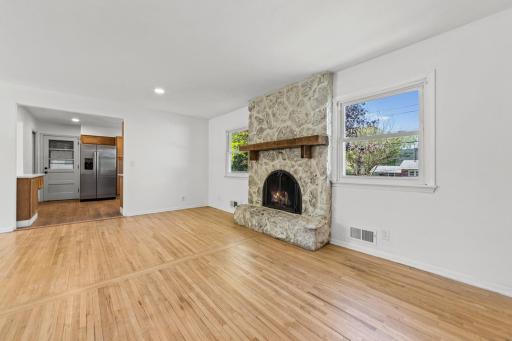 2134 Garnet Drive, Saint Paul, MN 55122