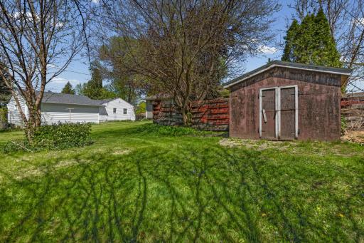2134 Garnet Drive, Saint Paul, MN 55122