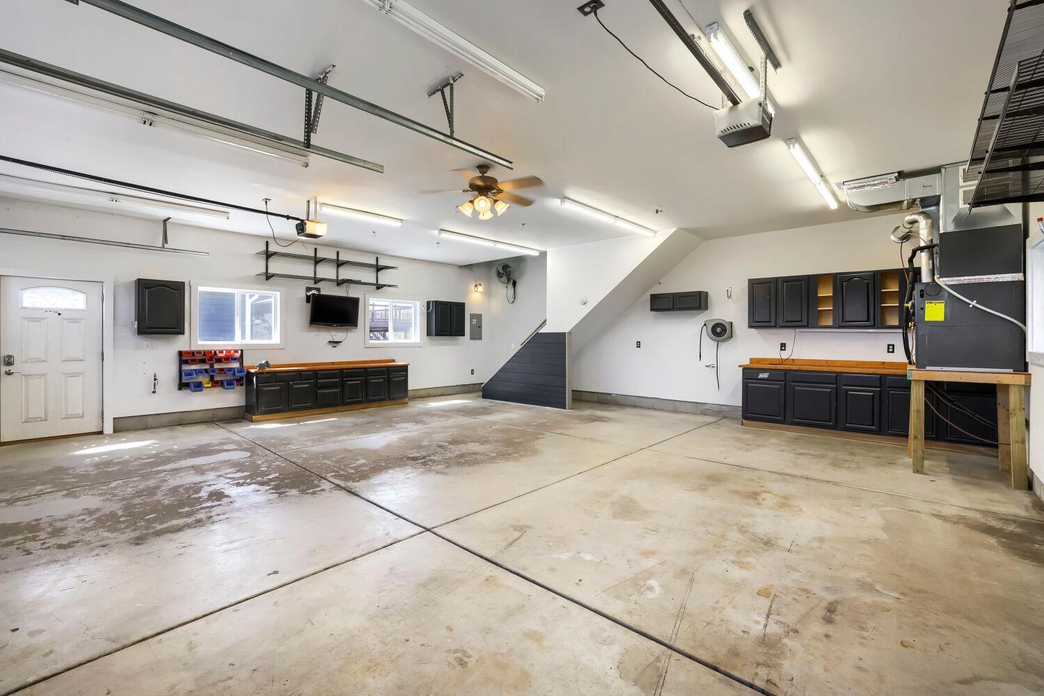 21216 pierce Street NE - Web Quality - 030 - 23 Garage.jpg