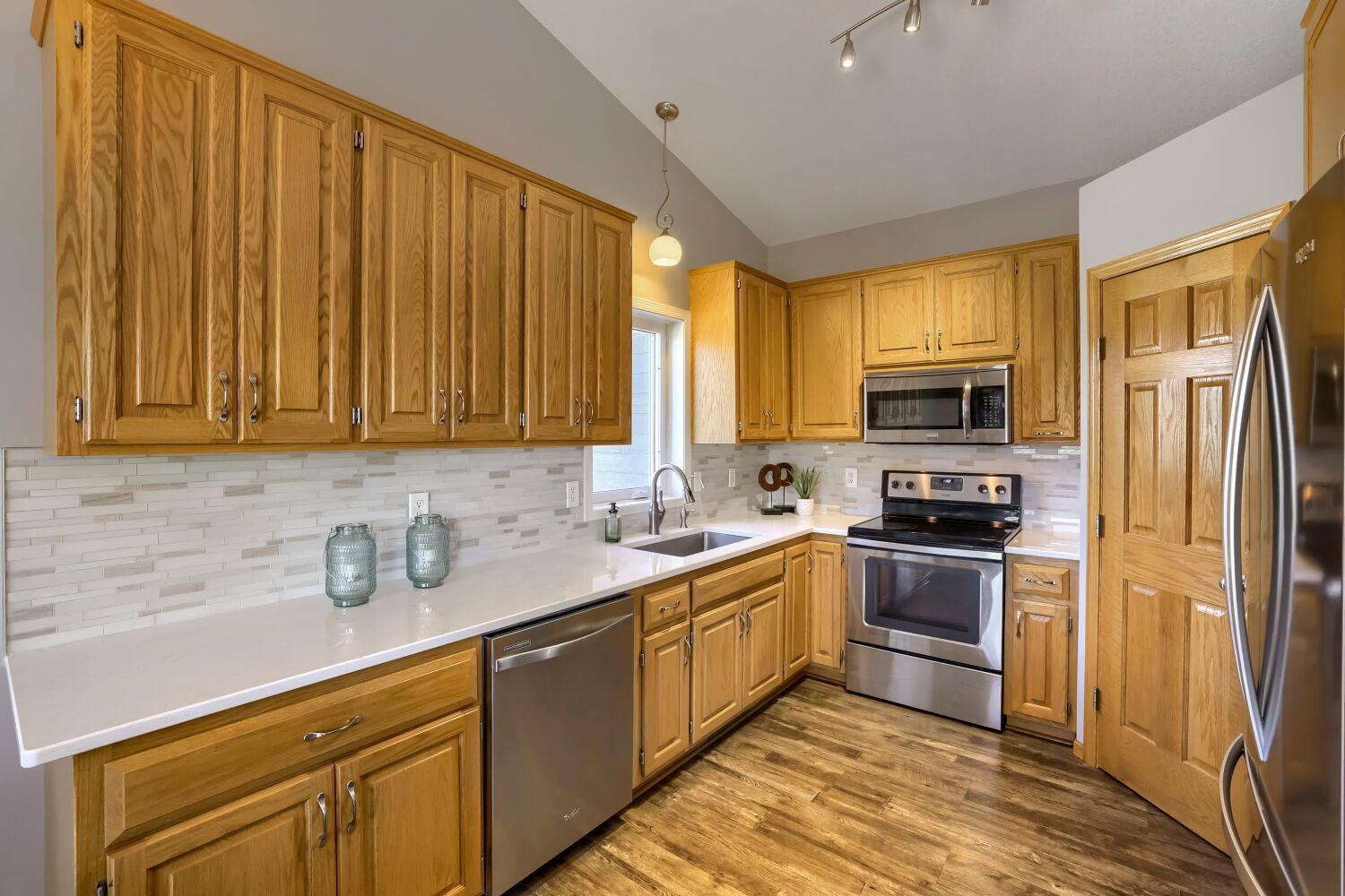 21216 pierce Street NE - Web Quality - 018 - 11 Kitchen.jpg