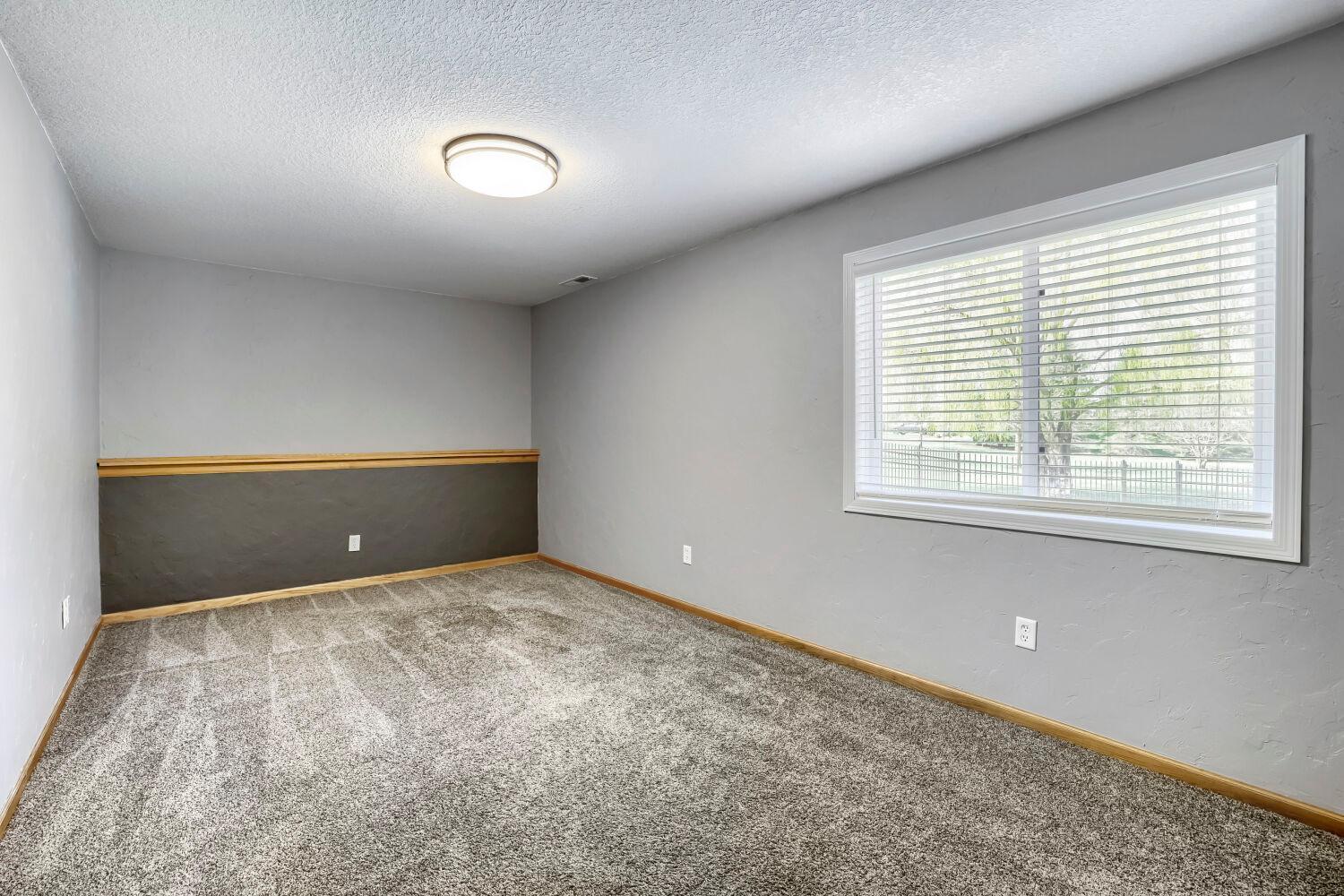 21216 pierce Street NE - Web Quality - 021 - 14 Bedroom.jpg