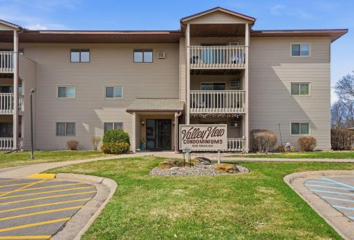 1828 Perlich Avenue, 2B, Red Wing, MN 55066