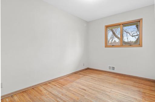 258 Dawn Avenue, North Saint Paul, MN 55126