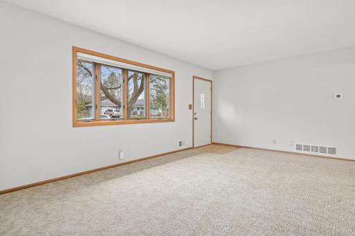 258 Dawn Avenue, North Saint Paul, MN 55126