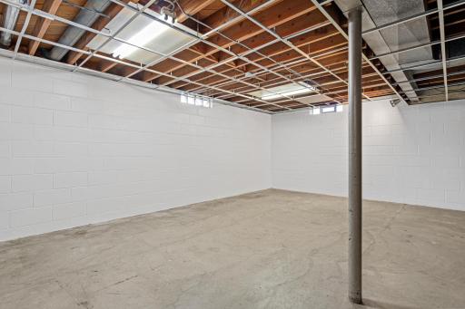 258 Dawn Avenue, North Saint Paul, MN 55126