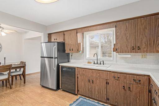 258 Dawn Avenue, North Saint Paul, MN 55126