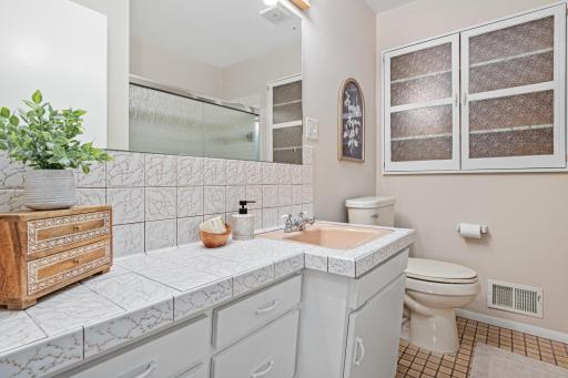 258 Dawn Avenue, North Saint Paul, MN 55126