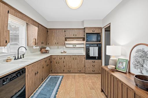 258 Dawn Avenue, North Saint Paul, MN 55126