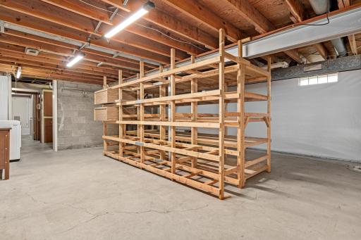 258 Dawn Avenue, North Saint Paul, MN 55126