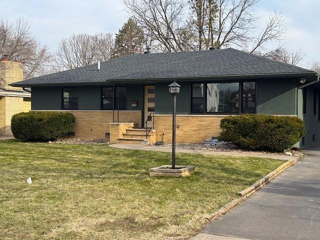 Updated photos will be available 4/15!