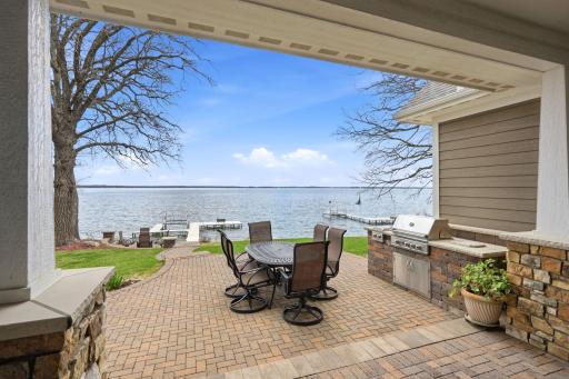11033 N Shore Drive, Spicer, MN 56288
