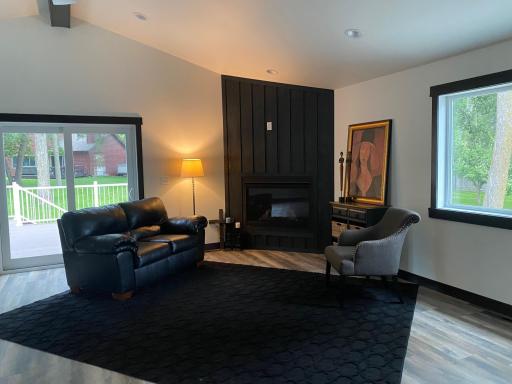 1084 W Lake Drive, Detroit Lakes, MN 56501
