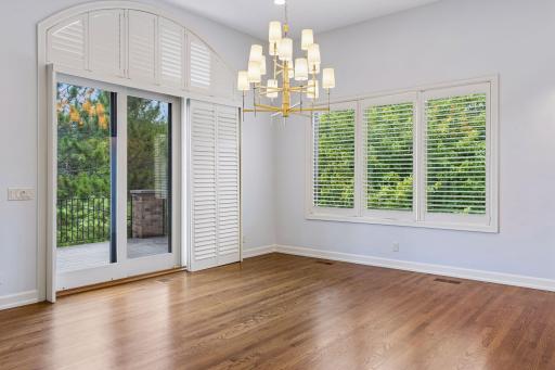 17902 Bearpath Trail, Eden Prairie, MN 55347