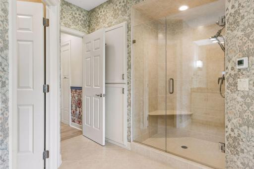 17902 Bearpath Trail, Eden Prairie, MN 55347