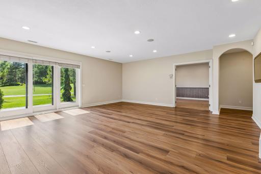 17902 Bearpath Trail, Eden Prairie, MN 55347