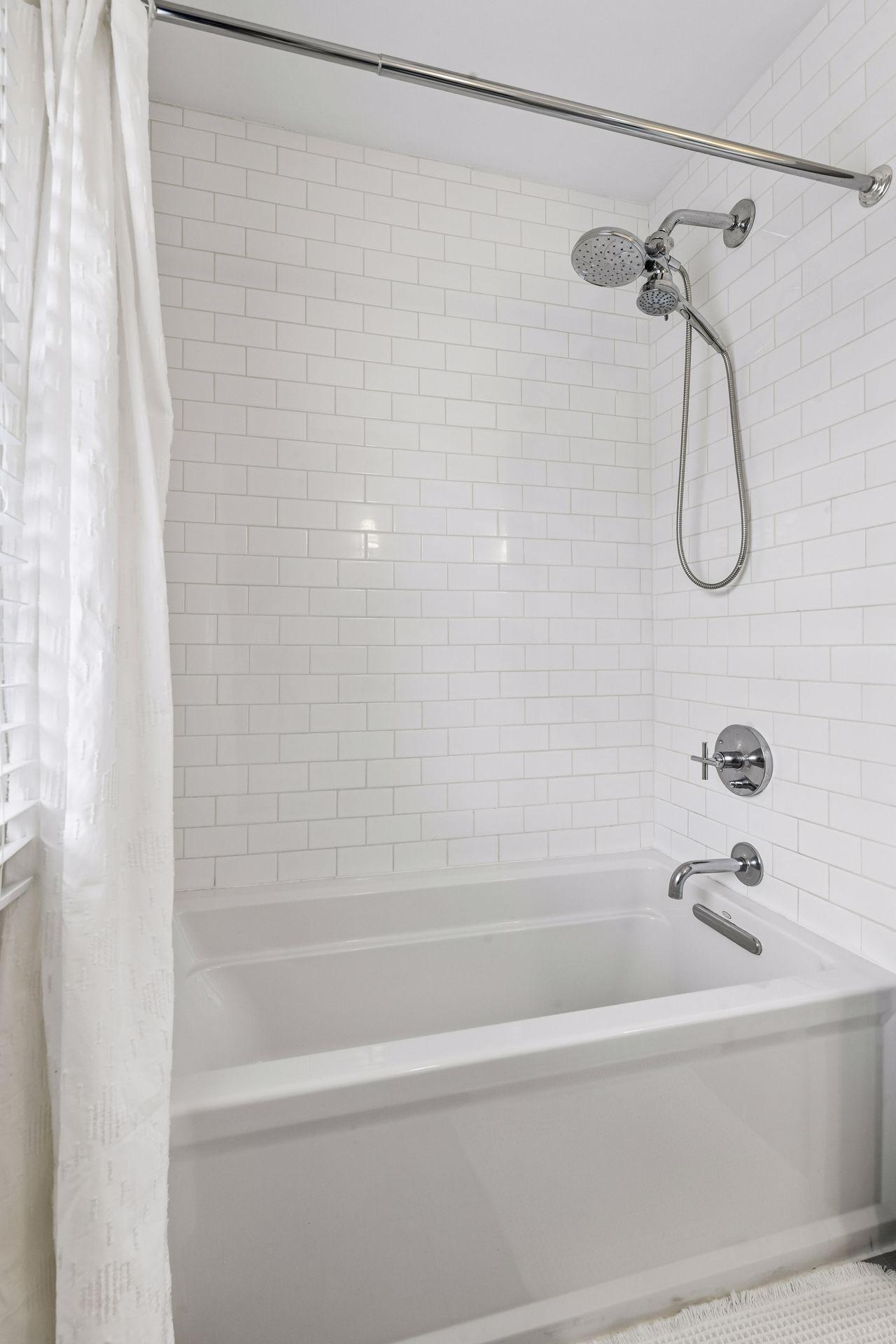 5932 Tamarac Avenue - Spacecrafting - 0062.jpg