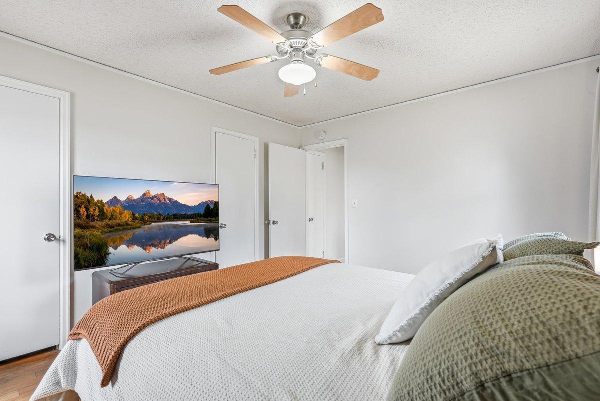 Primary Bedroom 2 (2).jpg