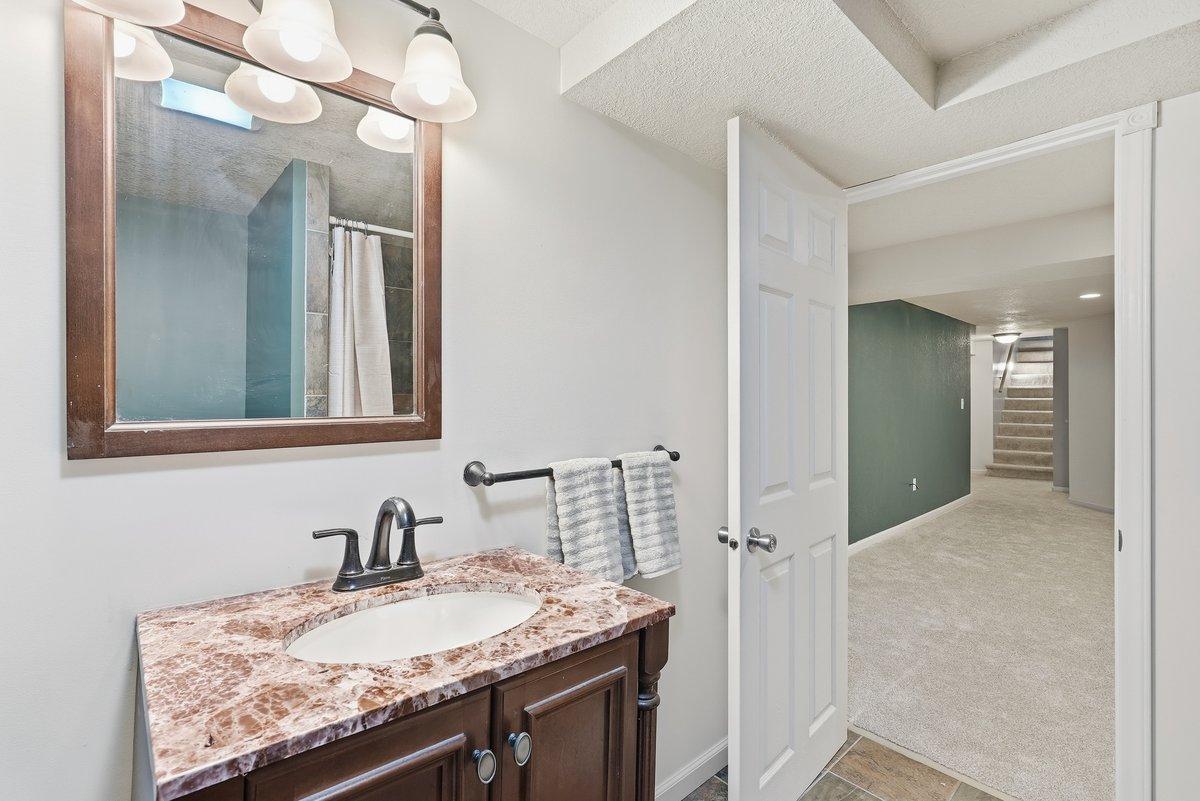 Bathroom 2 2 (1).jpg