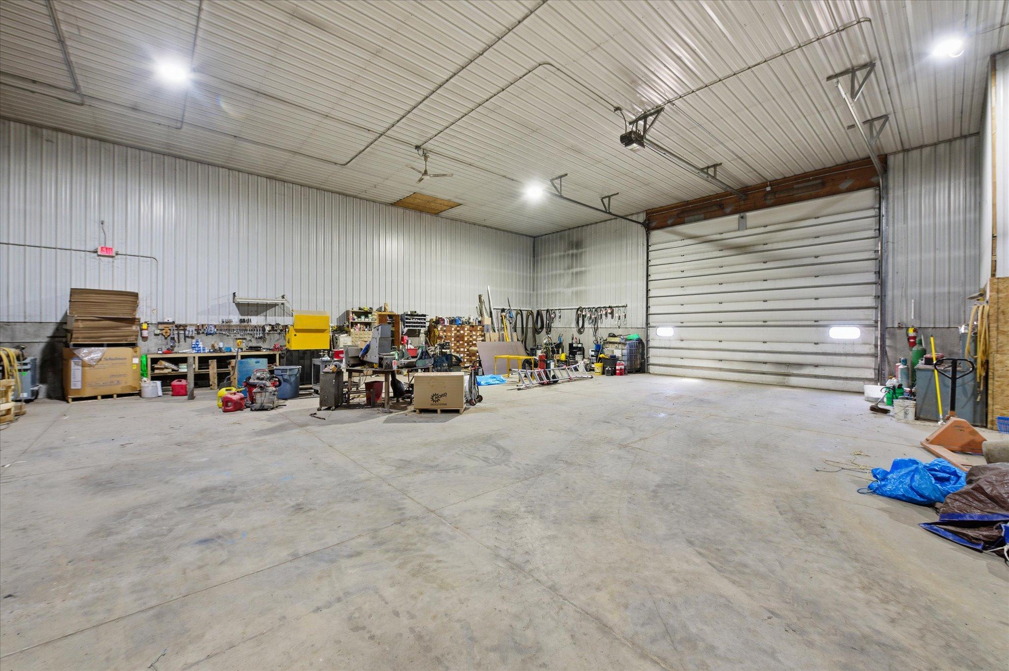 36-24104 755th Ave [2977775]- 036.jpg