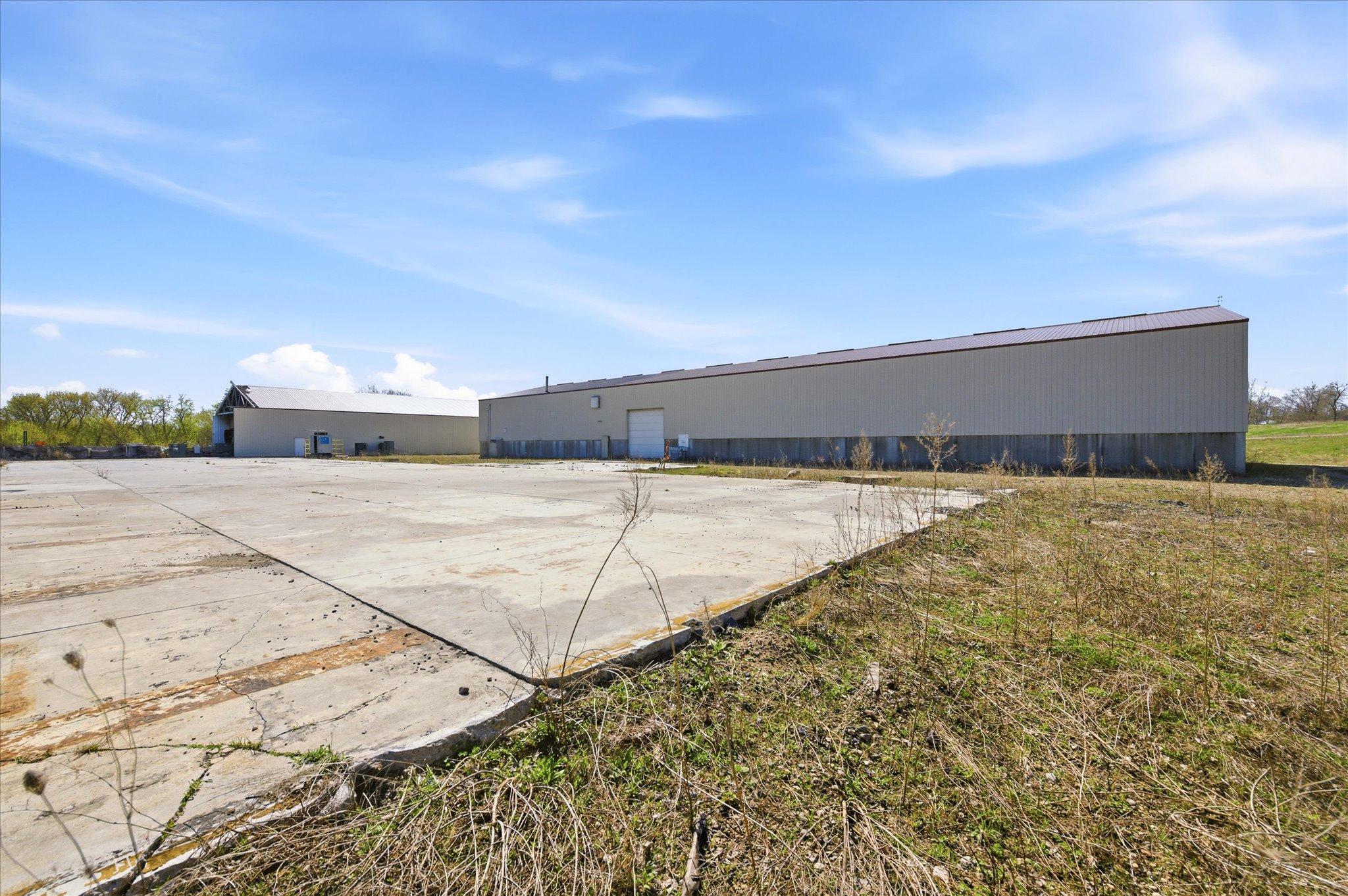 27-24104 755th Ave [2977775]- 027.jpg