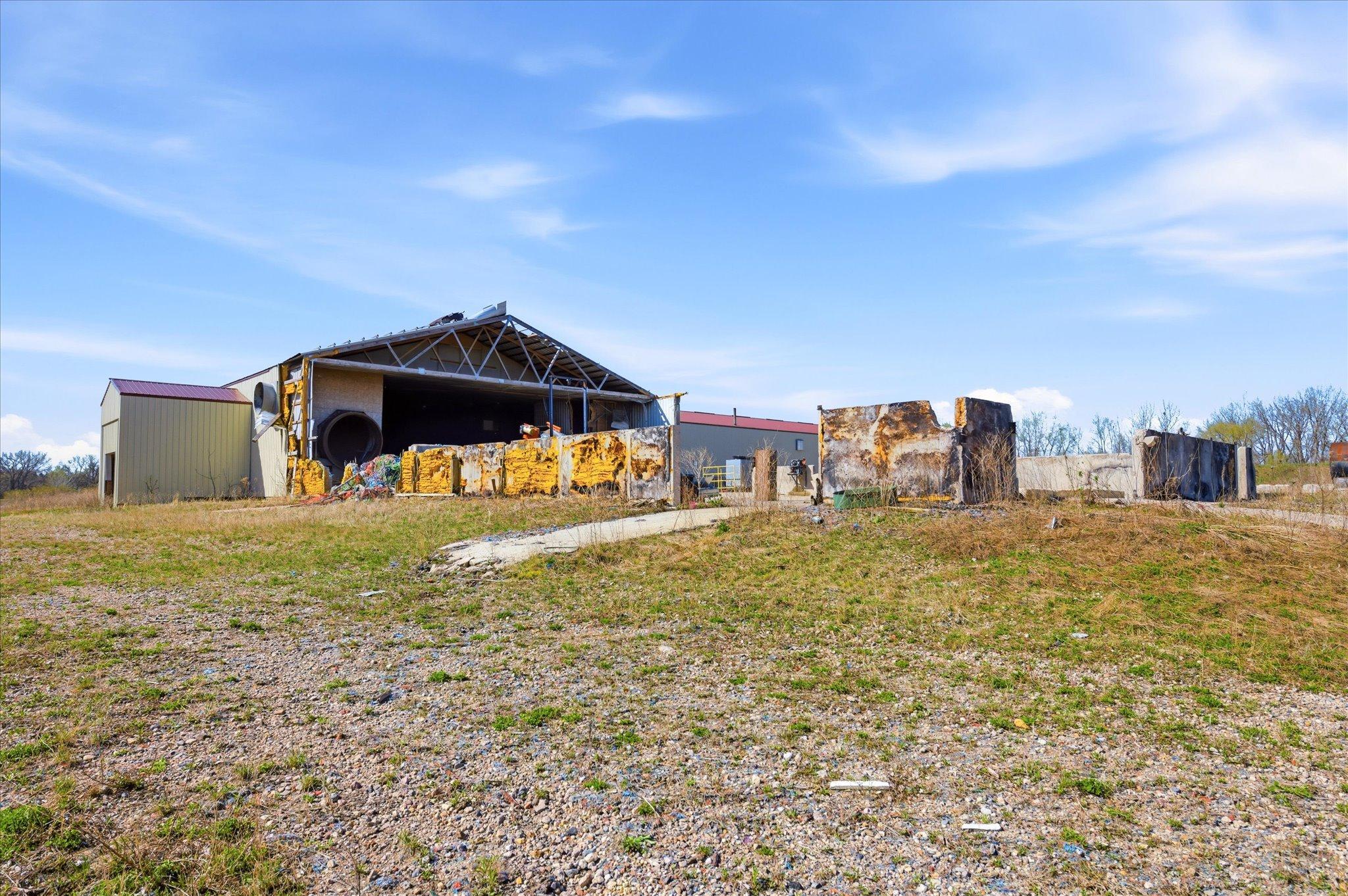 24-24104 755th Ave [2977775]- 024.jpg