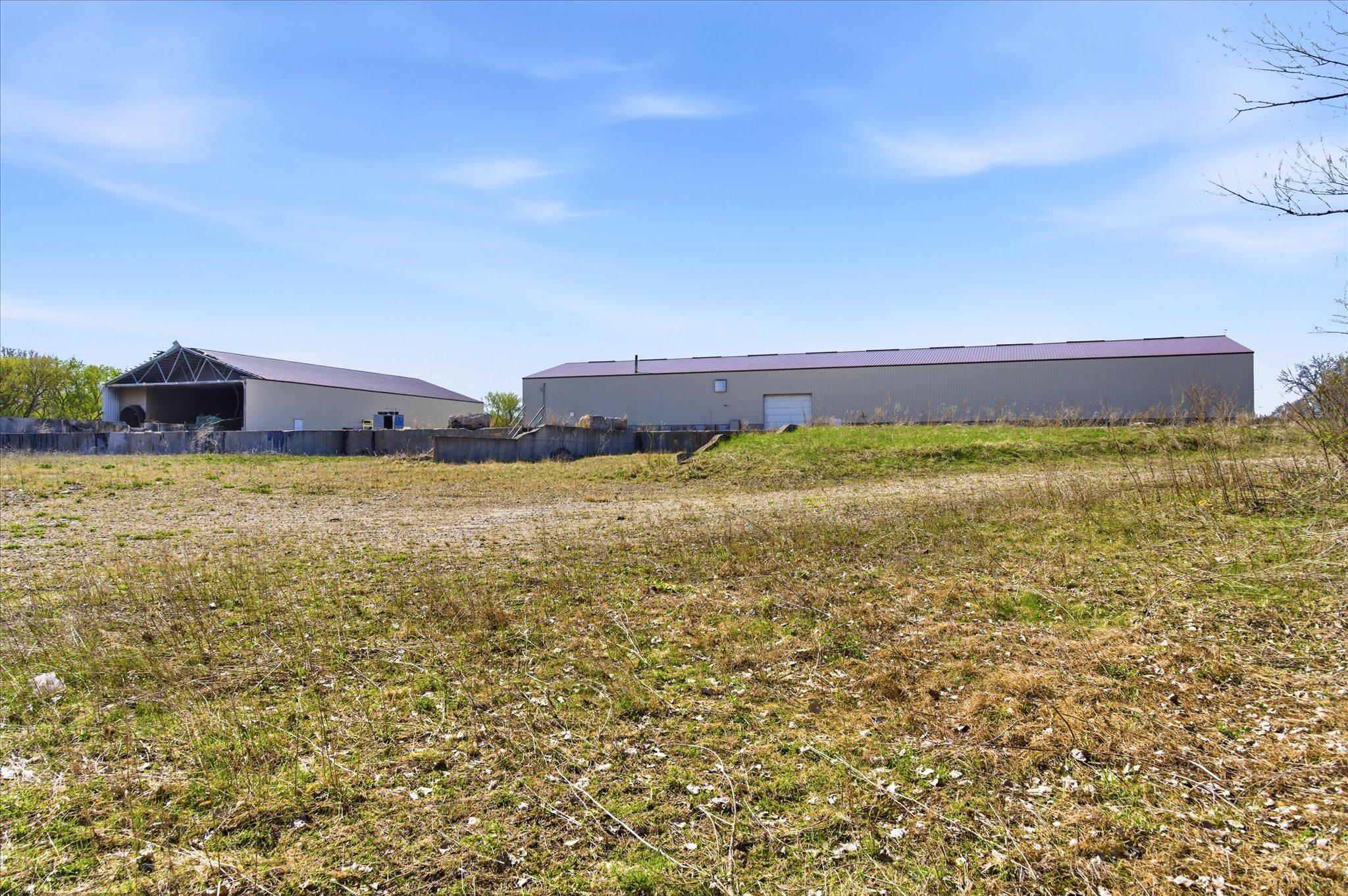 14-24104 755th Ave [2977775]- 014.jpg