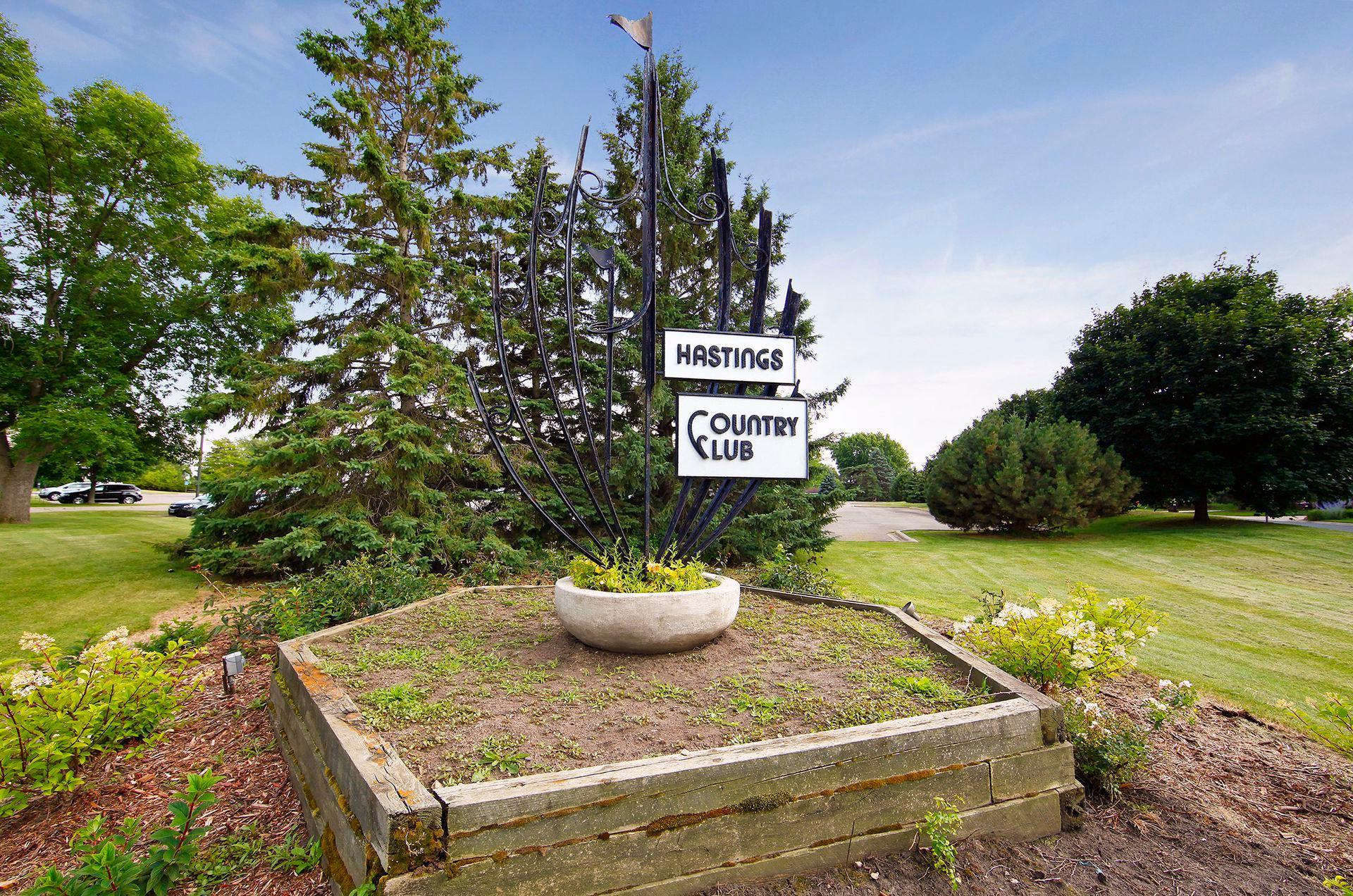 Hastings Country Club only 1.1 mile from the home
