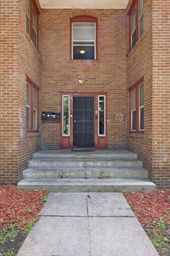 2621 2nd Avenue S, Minneapolis, MN 55408