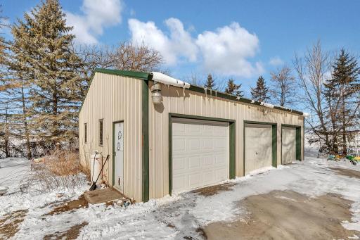 24059 Highway 15 N, Hutchinson, MN 55350