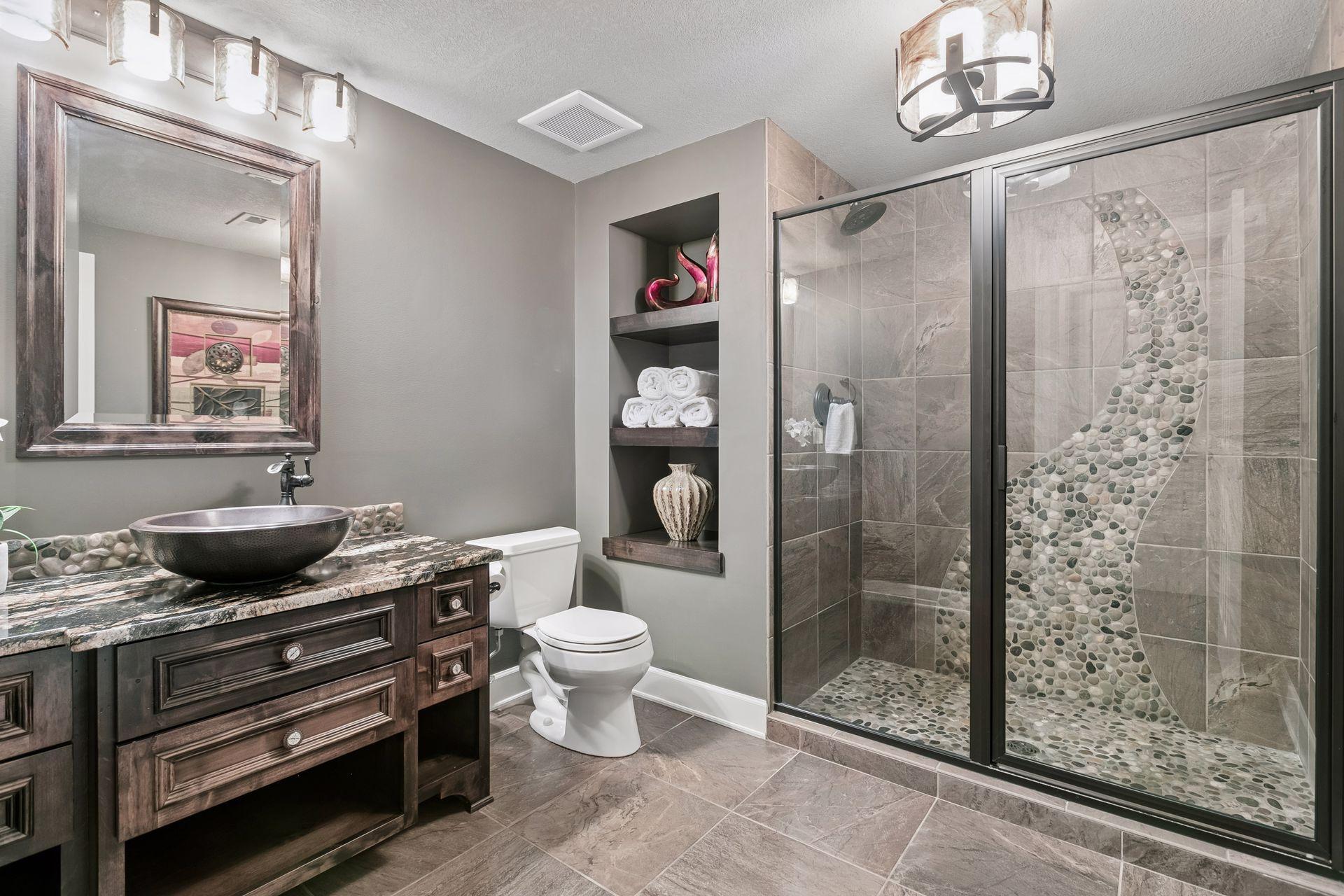 Lower level spa-like 3/4 bathroom