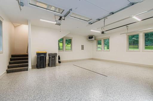 294 Cove Road - MLS Sized - 029 - 32 Garage Interior.jpg