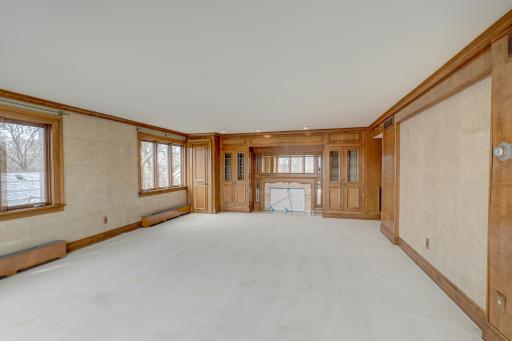 71 Otis Lane, Saint Paul, MN 55104