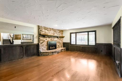 5696 170th St N - Web Quality - 006 - 03 Living Room.jpg