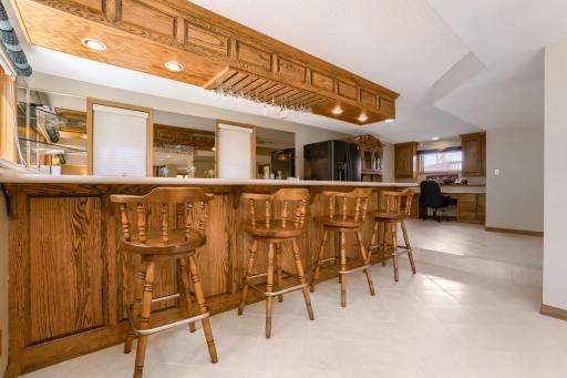 5696 170th St N - Web Quality - 017 - 11 Family Room.jpg