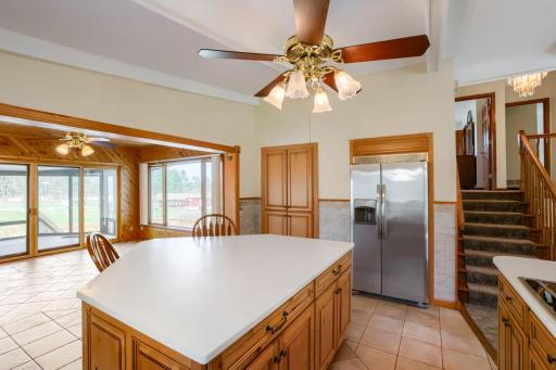 5696 170th St N - Web Quality - 013 - 07 Kitchen.jpg