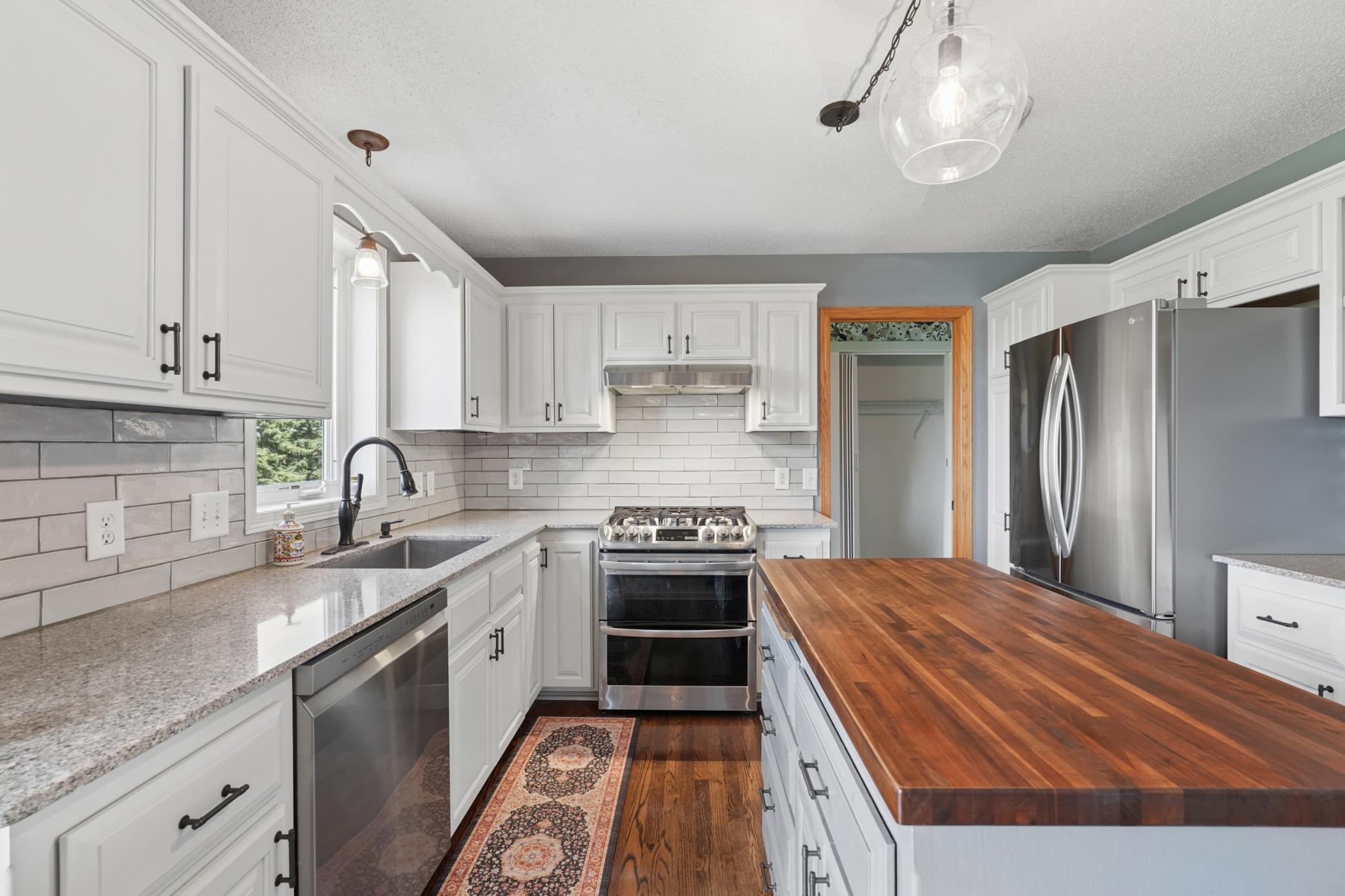 Granite counters and stainless steel appliances