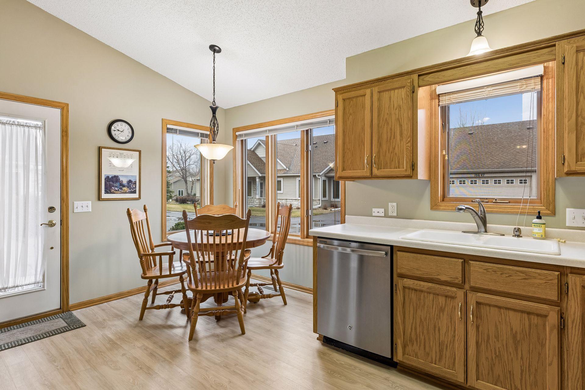 Eat-in kitchen and more counterspace by refrigerator