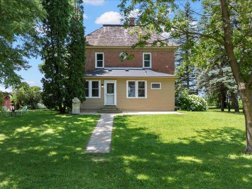 18625- 62nd Street, New Germany, MN 55367