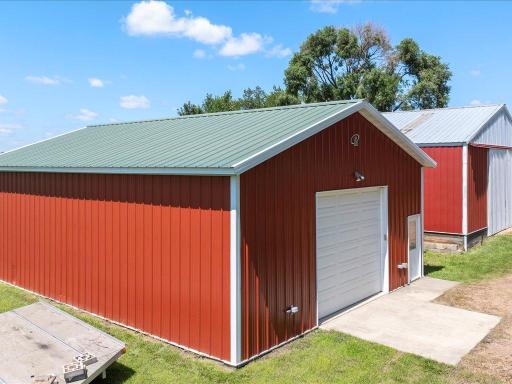 18625- 62nd Street, New Germany, MN 55367