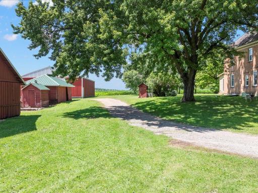 18625- 62nd Street, New Germany, MN 55367