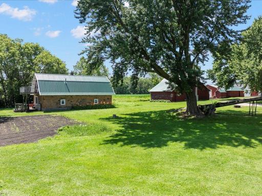 18625- 62nd Street, New Germany, MN 55367