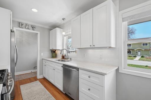 a front kitchen window is always a plus!