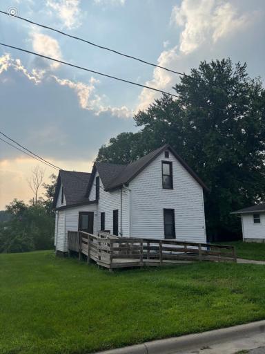 407 E 2nd Avenue, Osakis, MN 56360