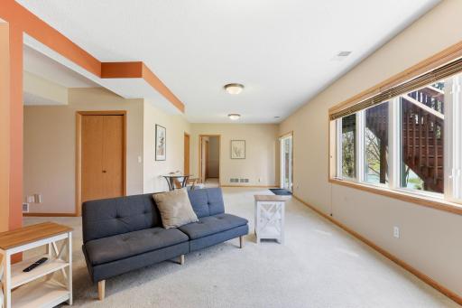 14331 Dawson Court, Rosemount, MN 55068